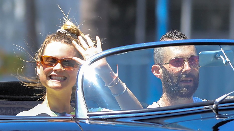 Adam Levine Behati Prinsloo