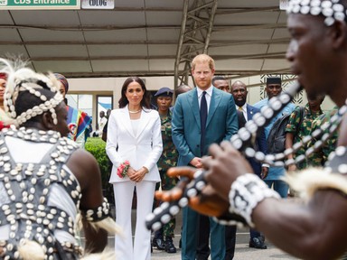 Kapaszkodj meg: Meghan Markle meztelen hercegnőnek öltözött, és szinte ragyog!