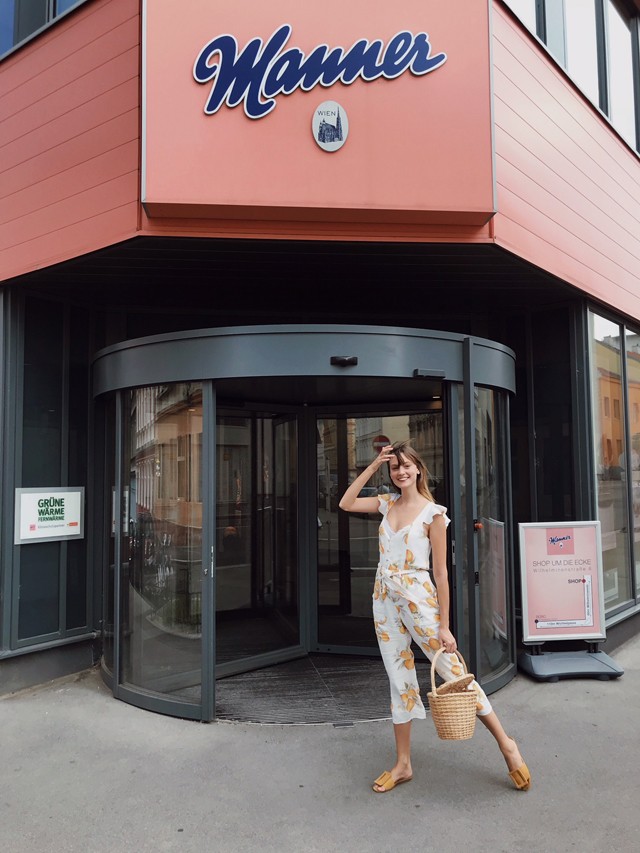 Nagy Andy szuper vidám kezeslábast javasol a kirándulásokra