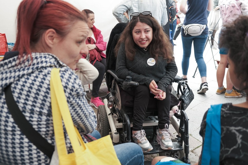 Az Élő Könyvtárban a fogyatékossággal élők életébe is betekintést lehet nyerni