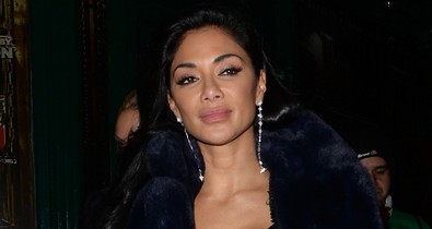 Te bulizni se mernél elmenni benne, Nicole Scherzinger az utcán flangál benne