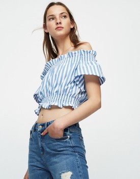 Csíkos felső PULL AND BEAR 3995 Ft- pullandbear.com
