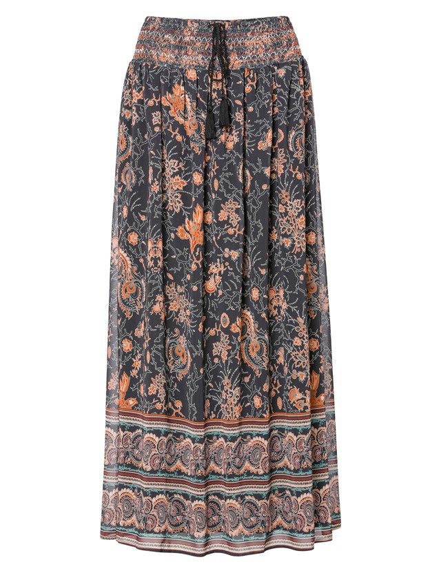 Egy bohém, virágmintás szoknyát nagyon jól ki tudsz használni! Válassz hozzá felül szűkebb, modernebb holmikat! C&A 5990 Ft