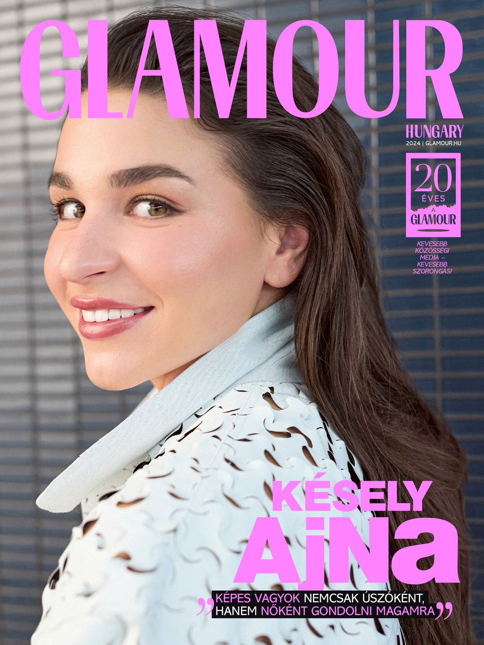 Késely Ajna digitális címlap