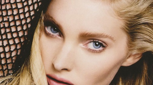 Catwalk Queen: Elsa Hosk, a szexi kosaras csaj