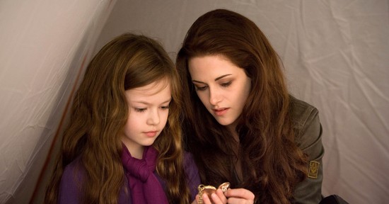 Ez komoly? Így néz ki ma az Alkonyatban Bella és Edward lányát alakító színésznő