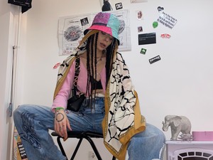 Vagány szettel indul a hétvégének Sisi