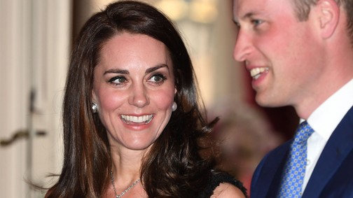 Kate Middleton álomszép, fokozhatatlanul gyönyörű volt a párizsi fogadáson