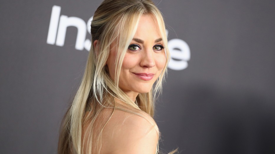 Kaley Cuoco elárult egy szívmelengető részletet az Agymenők forgatásáról