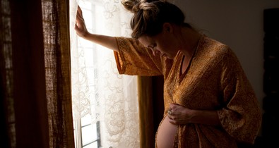 Miért tabu az otthonszülés Magyarországon? És miért csak a veszélyeit látjuk?