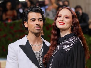 Sophie Turner és Joe Jonas elárulta, milyen nemű a második babájuk
