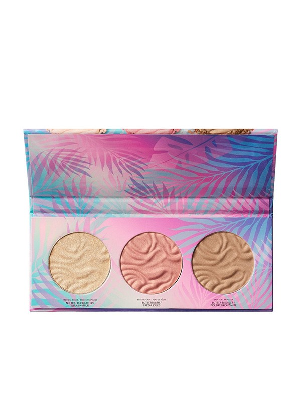 Get the Look: Készítsd el Desi Perkins letisztult sminkjét Glamour-napos kedvenceinkkel!