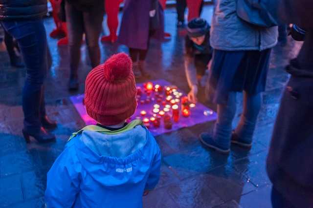 Az anya bántalmazása a gyermeket is veszélyezteti
