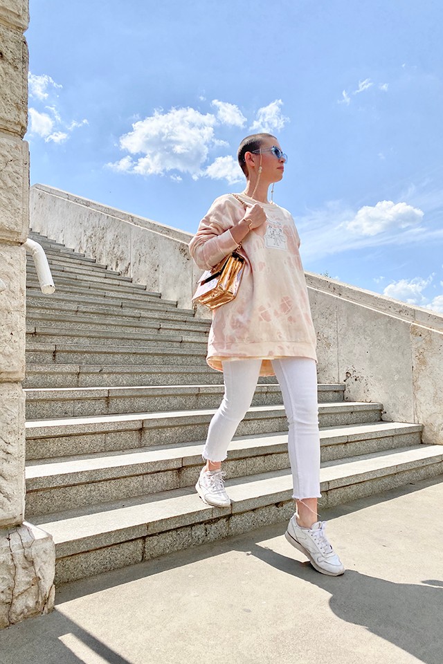 A fantasztikus Oláh Anna ruhatárába és mindennapjaiba kapunk egy kis betekintést ezen a héten