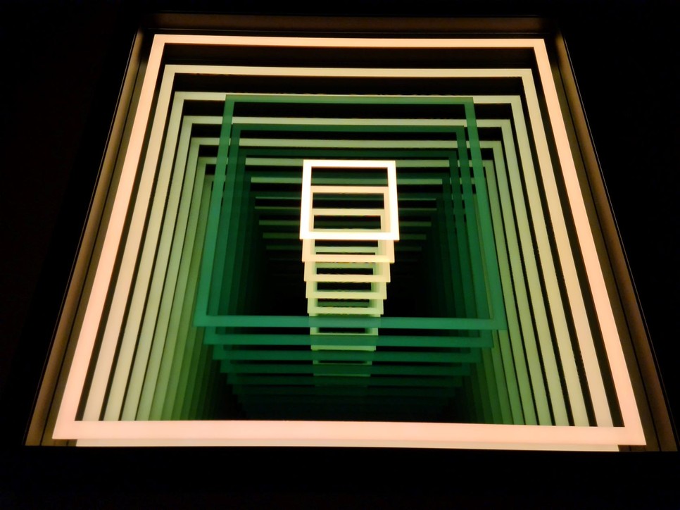 NagyMolnár Homage á Malevics 