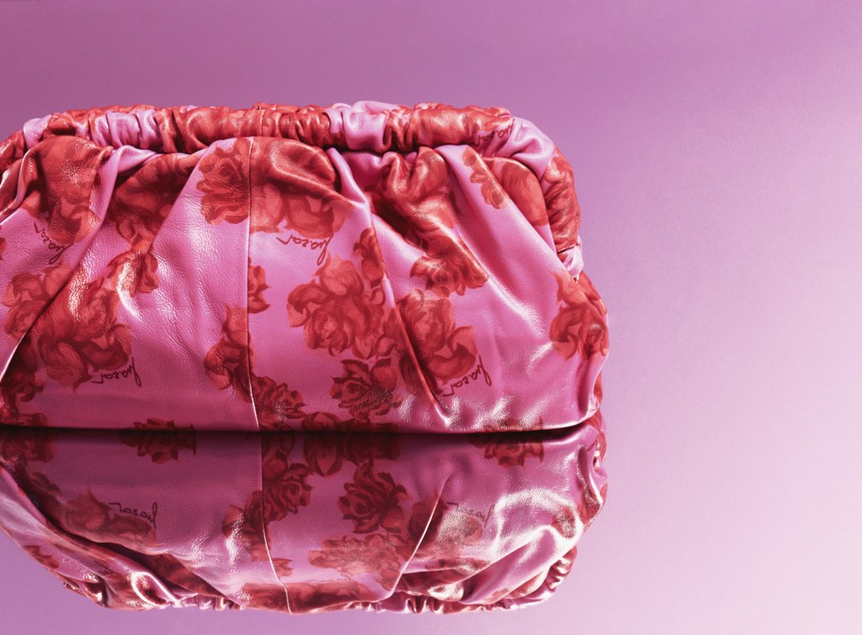 Álomtáska a KAZAR rózsás kollekciójából