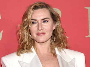 Kate Winslet bátran vállalja öregedő arcát, ilyen fotókat ritkán látsz hírességekről