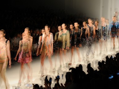 Egyre több modell beszél mentális problémáiról! Milyen valójában a csillogónak tűnő szakma?