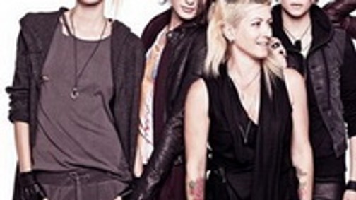 Tetovált lány kollekció a H&M-nél