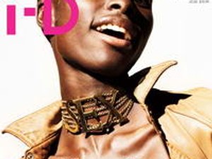 Rossz kislány Naomi utódja!