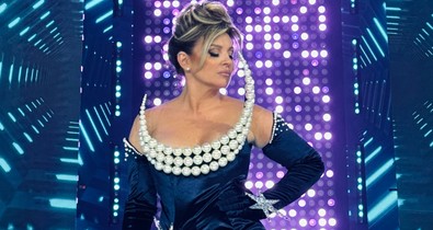 Liptai Claudia és a Telihold ereje – csillagfénybe öltözött nőiesség A Nagy Duett színpadán