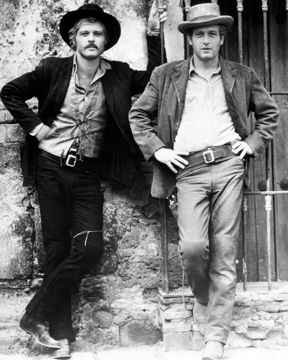 Robert Redford (balra) Paul Newman oldalán a Butch Cassidy és a Sundance kölyökben 1969-ben