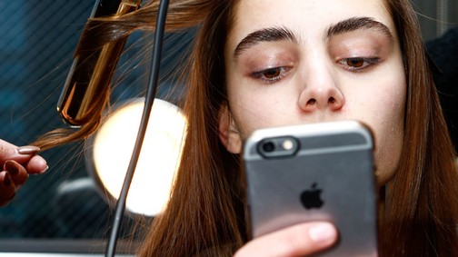 Ezt az egy alkalmazást kell törölnöd, hogy kétszer tovább bírja az aksid