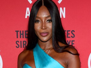 Micsoda??? Naomi Campbell a nála 23 évvel fiatalabb Liam Payne-nel kavar?