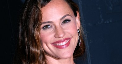Jennifer Garner arcszőrzete a legbizarrabb dolog ma!