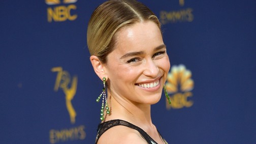Így tündökölt a sárkányok anyja az Emmy-gálán