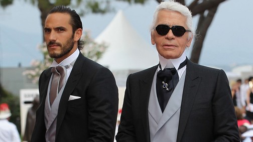 Karl Lagerfeld sármos testőre divattervező lett