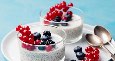 Napi recept: a tökéletes chiapuding bogyós gyümölcsökkel