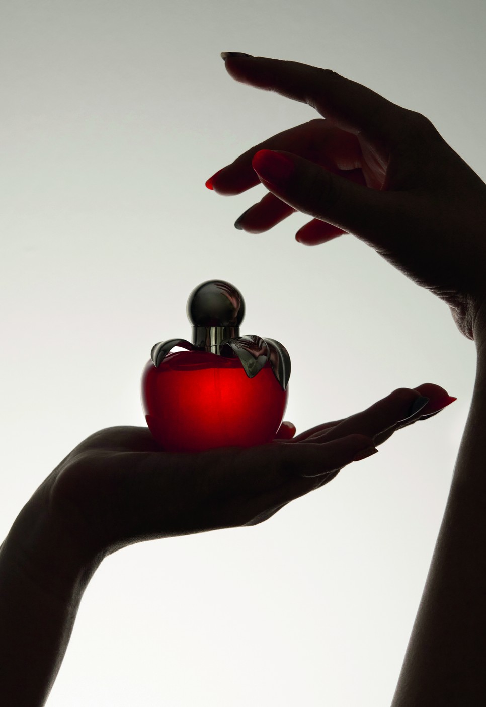 Nina edt NINA RICCI 30 990 Ft/50 ml (619,8 Ft/1 ml)