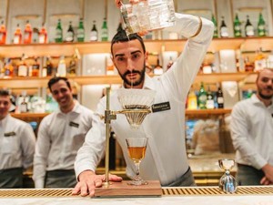 Ma nyitotta meg a Starbucks első kávézóját Olaszországban