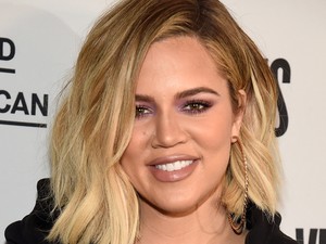 Khloé Kardashian megmutatta, hogyan viselj neutrális színeket anélkül, hogy unalmas lennél