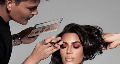 Szerezz be egy menő szemhéjpúder palettát a GLAMOUR-napokon