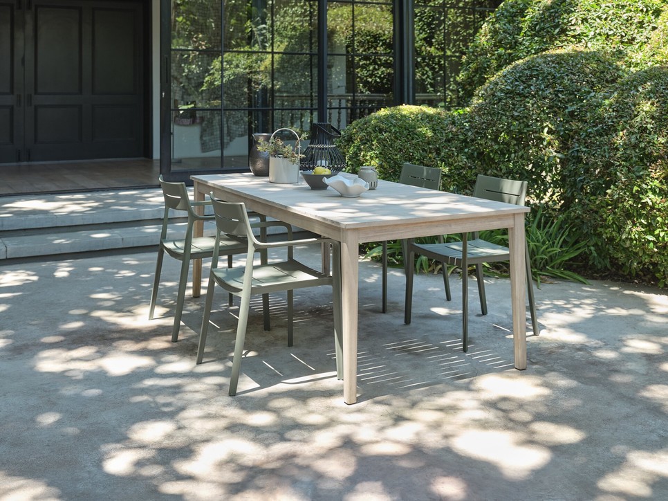 Az Ingstrup ülőgarnitúra a kert ékköve lehet