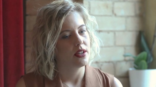 Amikor szerelem a munka: Ott Anna a GLAMOUR 2Szék vendége