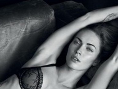 Megan Fox Armaniban a kulisszák mögött