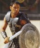 2000: Gladiátor. Russell Crowe alakította a történelmi dráma főszerepét, melyben Commodus, gladiátorként Rómába megy, hogy bosszút álljon a császár fián, amiért lemészárolta a családját.