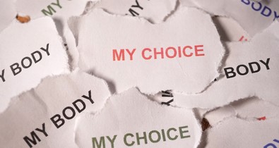„Kijelentem, hogy átestem abortuszon” - Amikor érinthetetlennek tűnő nők is felvállalják a történetüket