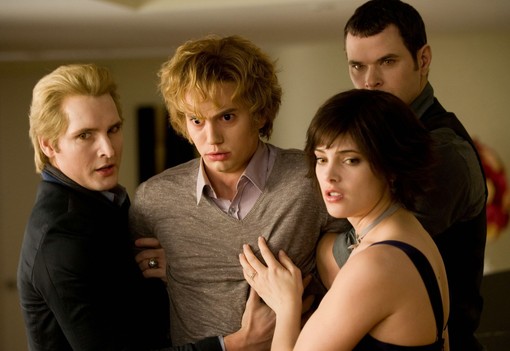 Micsoda átalakulás! Így néz ki ma az Alkonyat Alice Cullenjét alakító színésznő