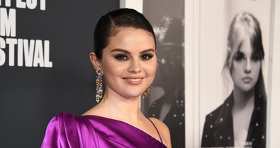 Dobj el mindent, Selena Gomez 12 év után újra Alex Russo bőrébe bújik