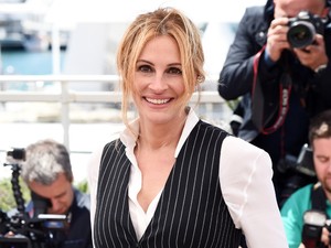 Látnod kell Julia Roberts zseniális cannes-i szettjét!