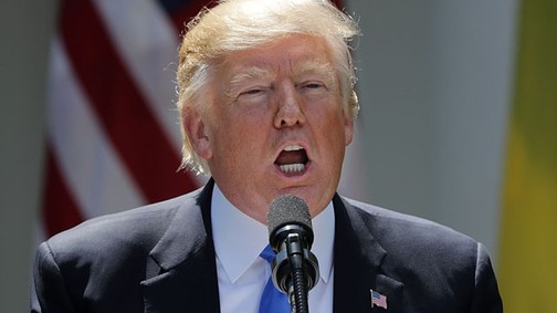 Itt a Trump fürdőruha! Nem biztos, hogy látni akarod