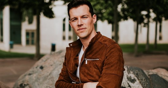 Balogh János pszichológus: „A repülés törvényeit vérrel írták”