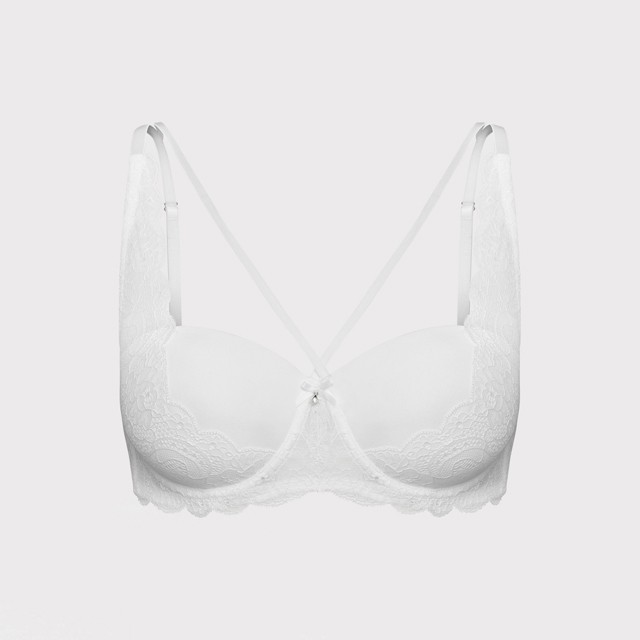 Reserved 3995 ft helyett 3195 ft