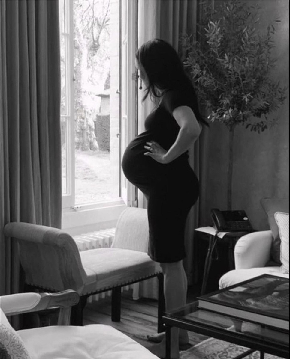 Úton Meghan Markle és Harry herceg első babája