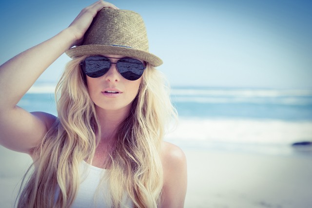 Így fogja túlélni a hajad a strandszezont