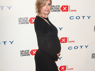 Doutzen Kroes boldog, ám komor kismama